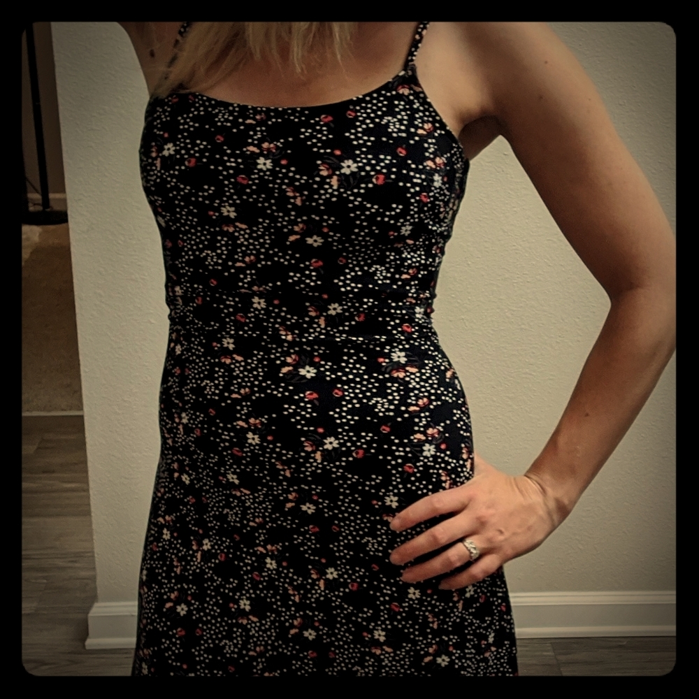 Black and flowery summer dress